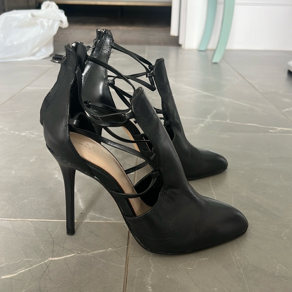 Zara black bootie heels size 35
